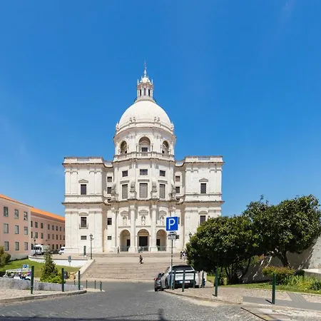 Your Perfect Pantheon Apartmán